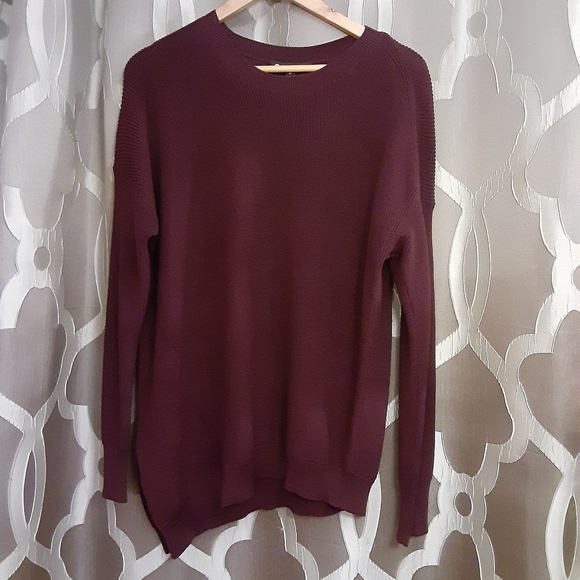 Athleta Maroon/Burgundy Long Sleeve Sweater - Picture 3 of 12